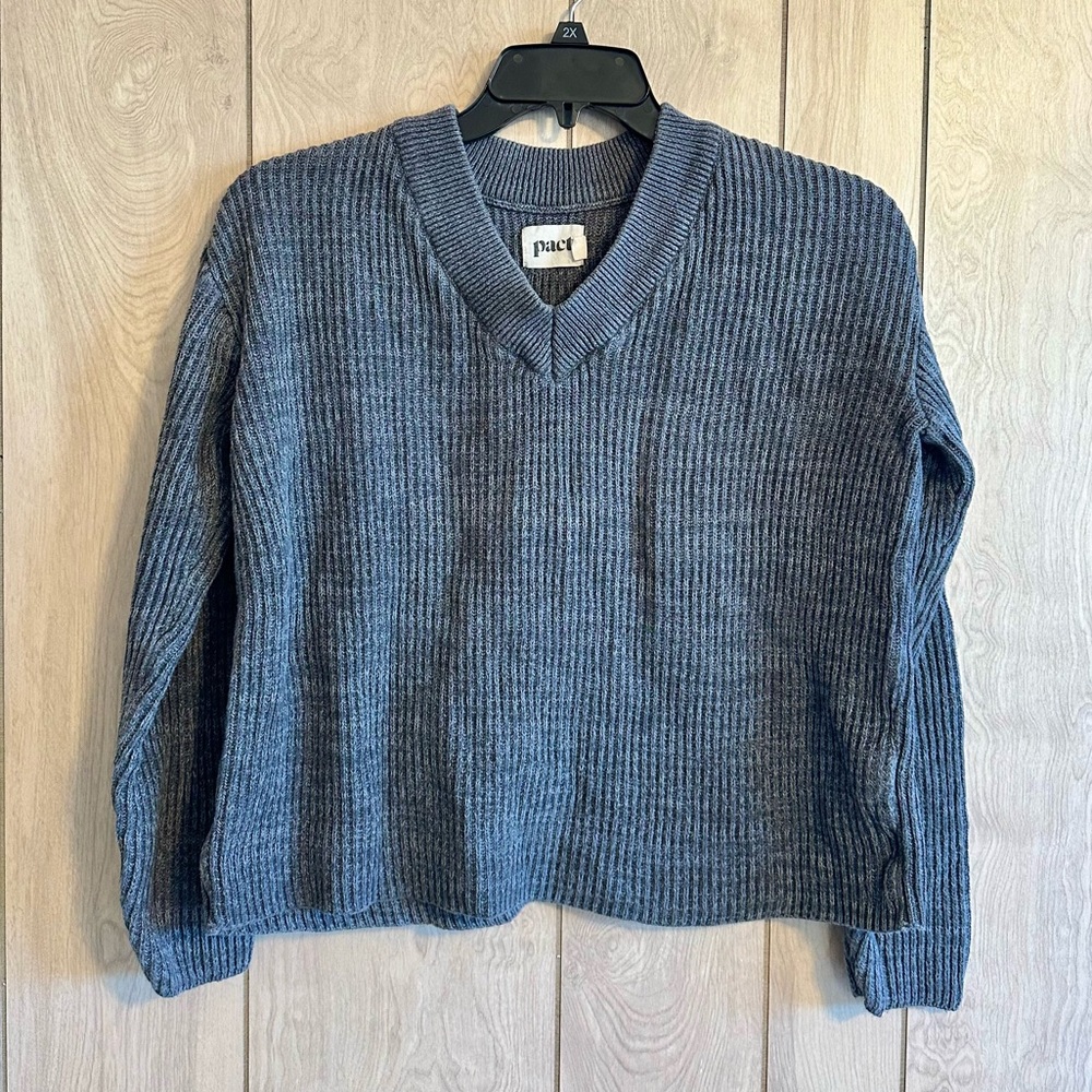 Pact Women's gray organic cotton sweater